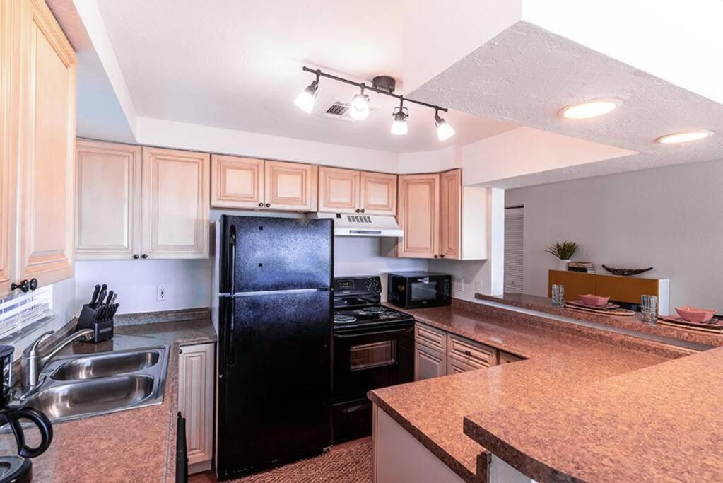 Your Tranquil Escape Is Found Directly On The Beach At The Serenity Beach Condo. Cayo Siesta Exterior foto