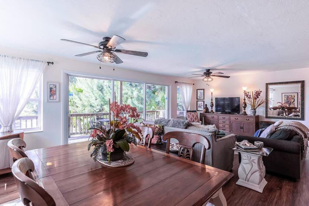 Your Tranquil Escape Is Found Directly On The Beach At The Serenity Beach Condo. Cayo Siesta Exterior foto