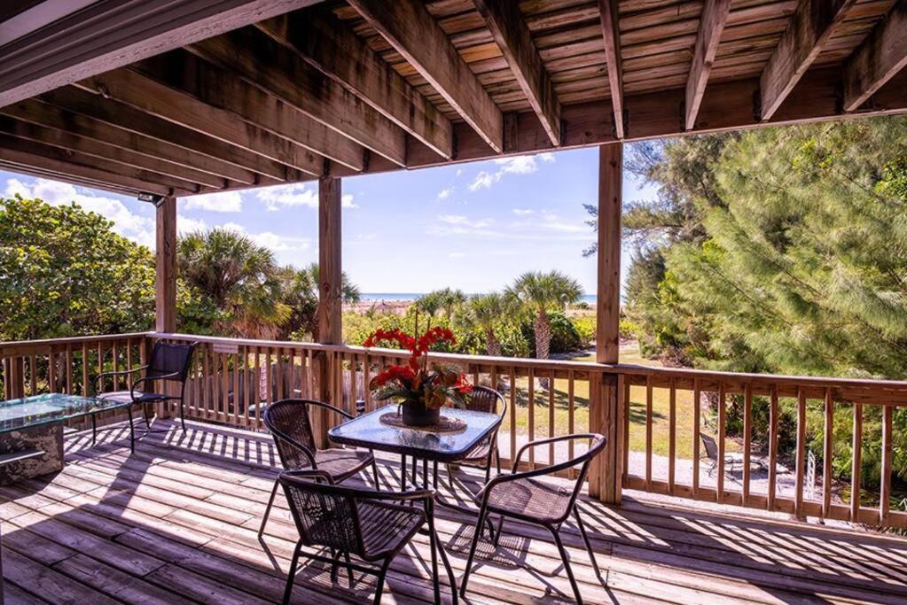 Your Tranquil Escape Is Found Directly On The Beach At The Serenity Beach Condo. Cayo Siesta Exterior foto